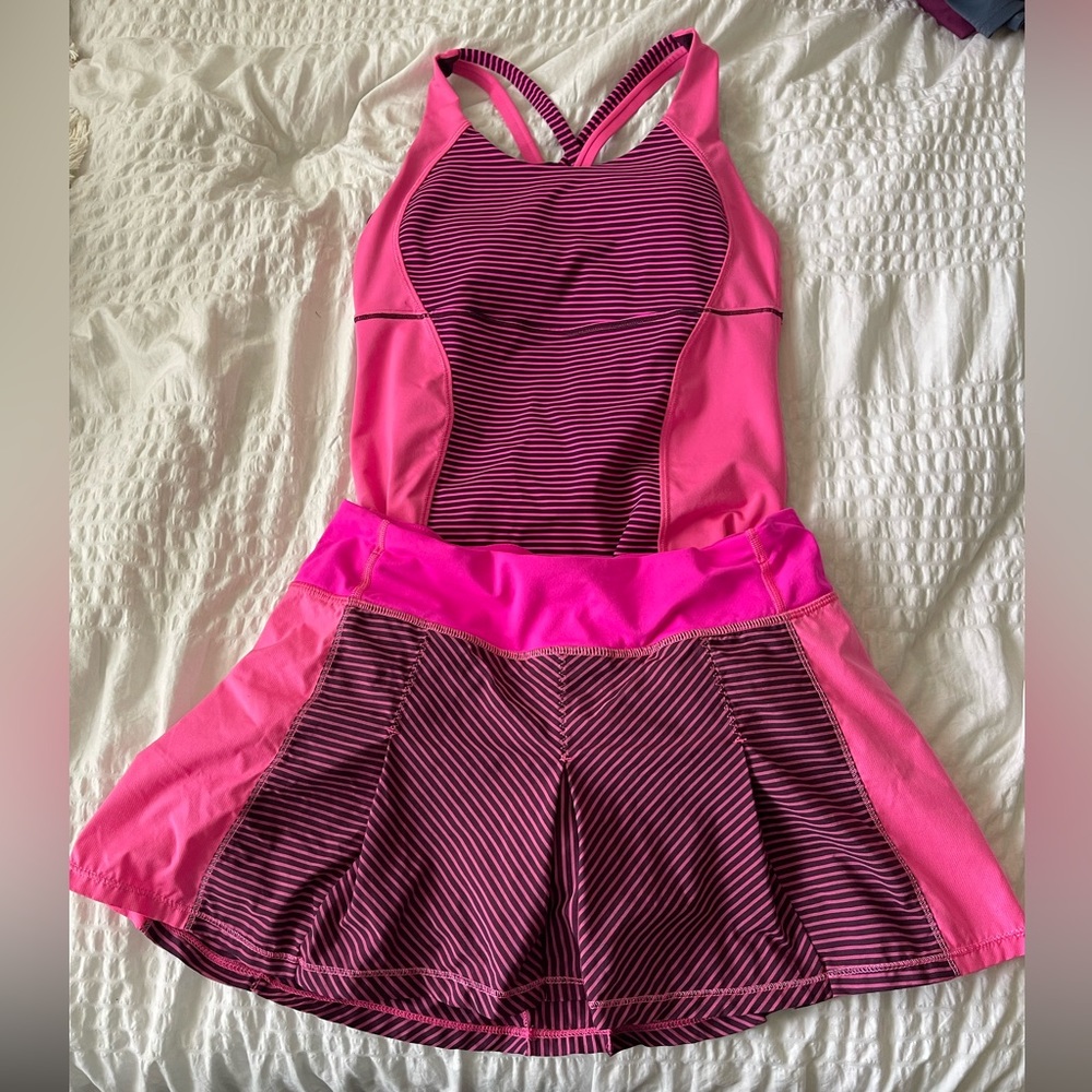 Gorgeous Lululemon pink+brown skirt+tank set ✨ fits size small (4-6). 🩷🤎